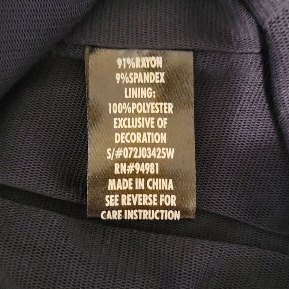 Twentyone sleeveless navy top Size L - Picture 7 of 7